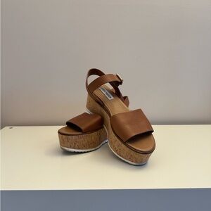 Steve Madden Tan Platform Sandals